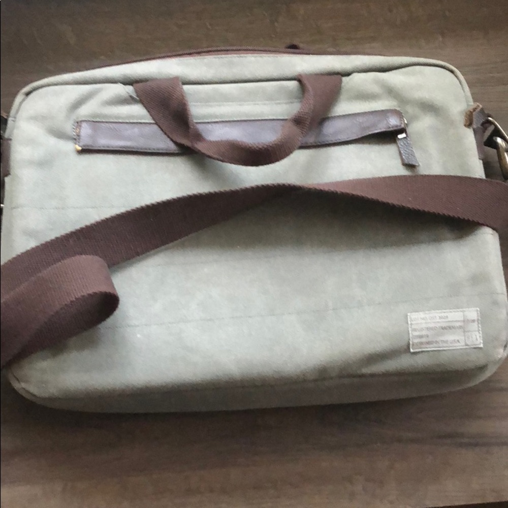 HEX carrying case